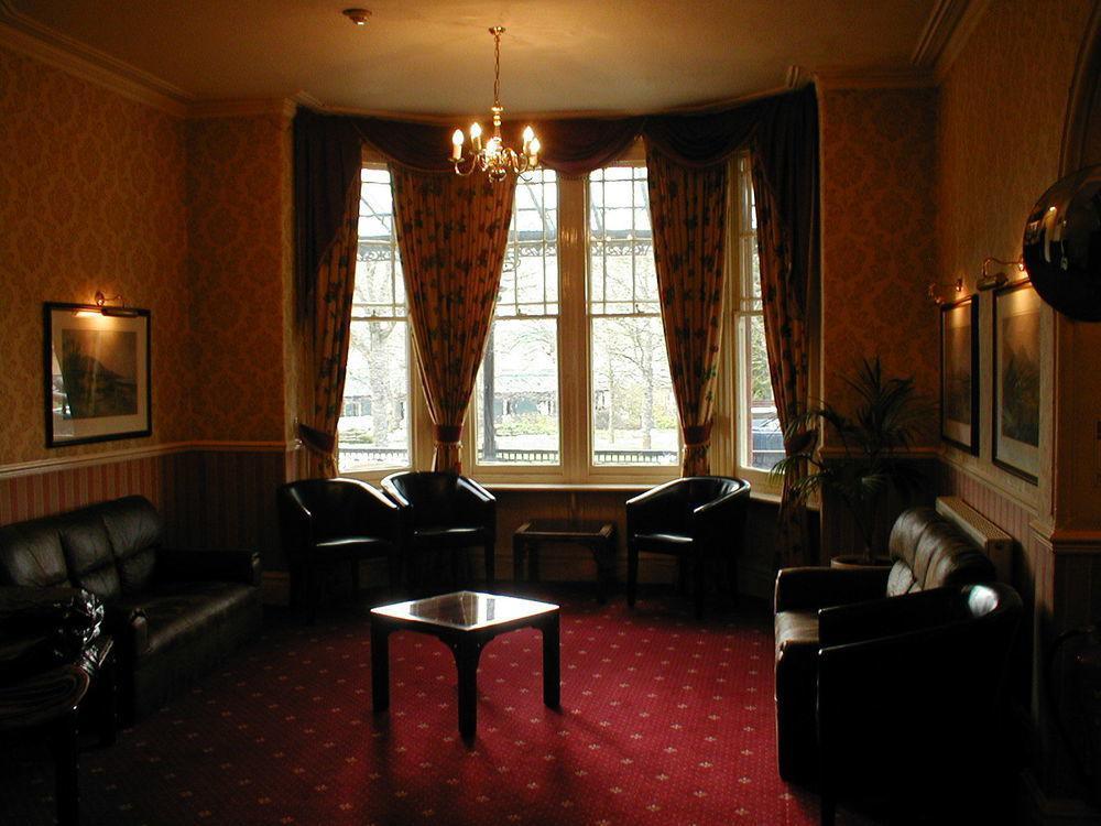 Glen Usk Hotel Llandrindod Wells Esterno foto
