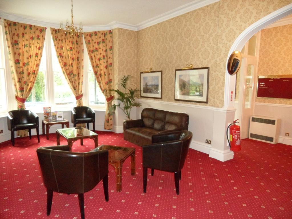 Glen Usk Hotel Llandrindod Wells Esterno foto
